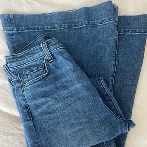 7 for alll Mankind super flare jeans—size 26